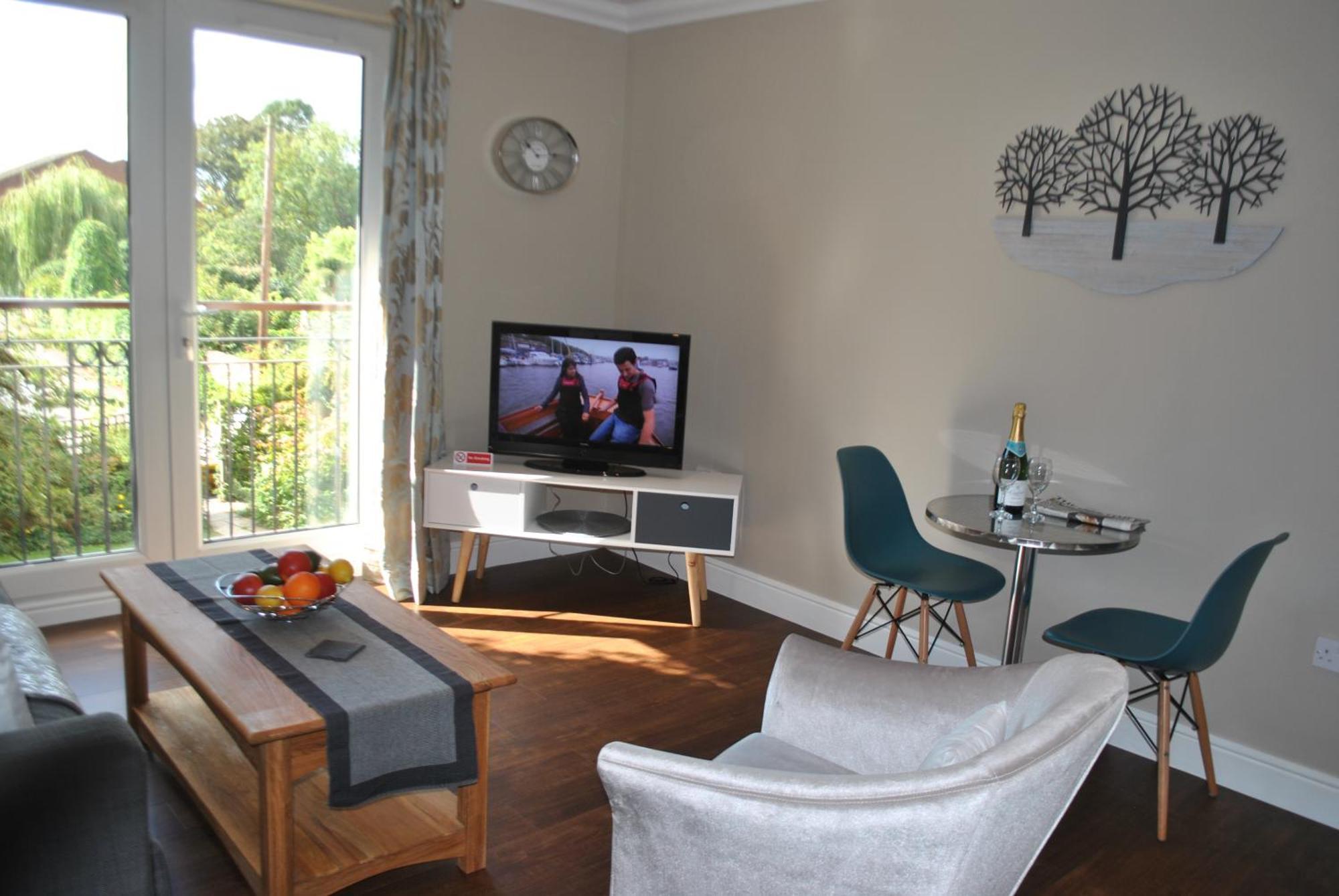 Apartment Lord Raglan House 2br With Parking
