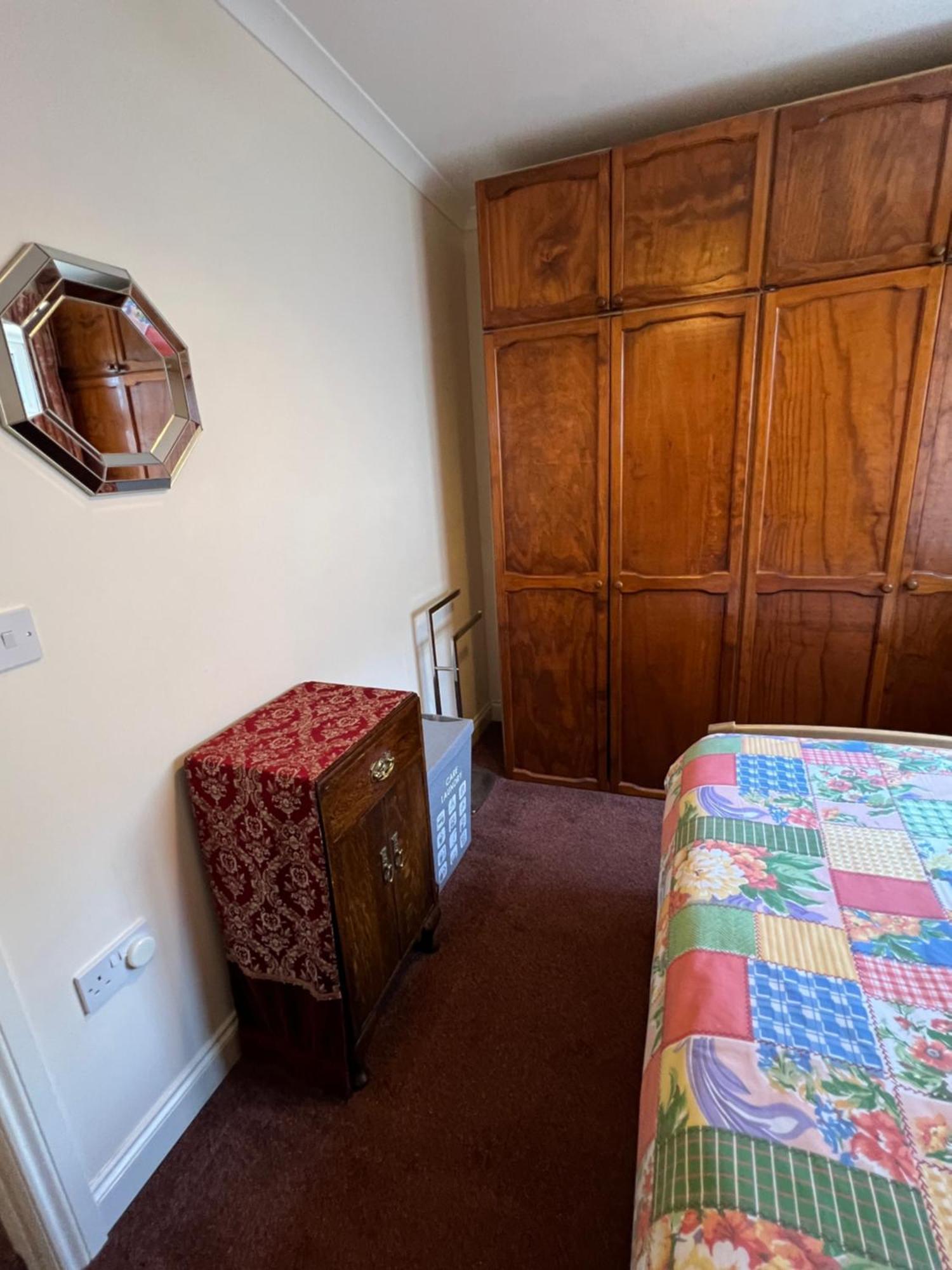Private In * Windsor