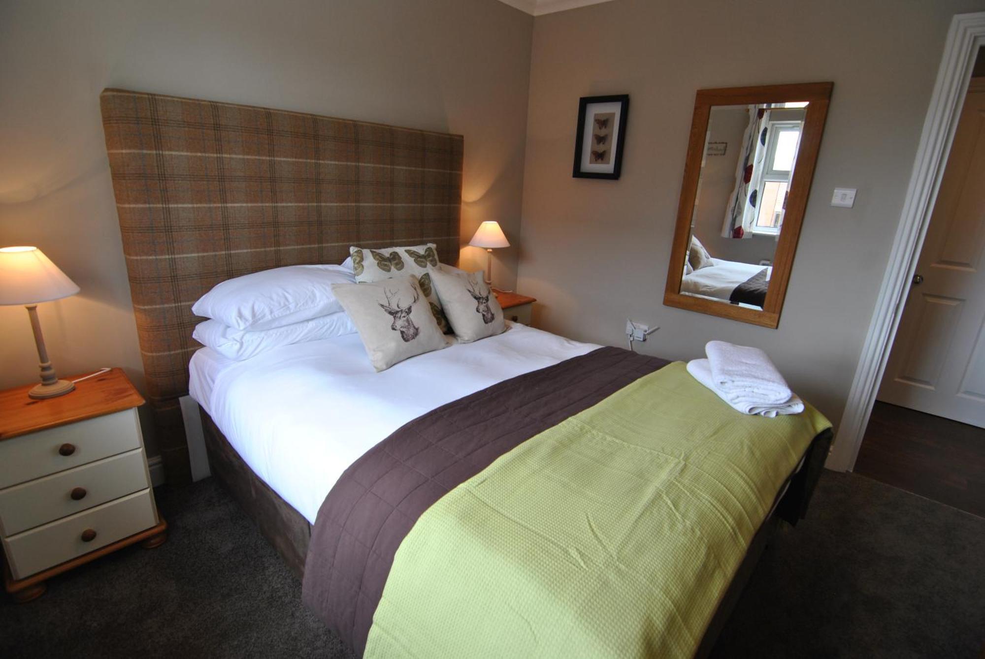 Apartment Lord Raglan House One Bedroom With Parking