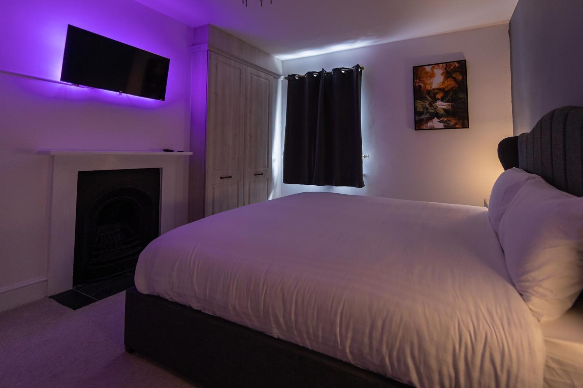 Royal Retreat & Lego With Free Parking! Holiday home Windsor