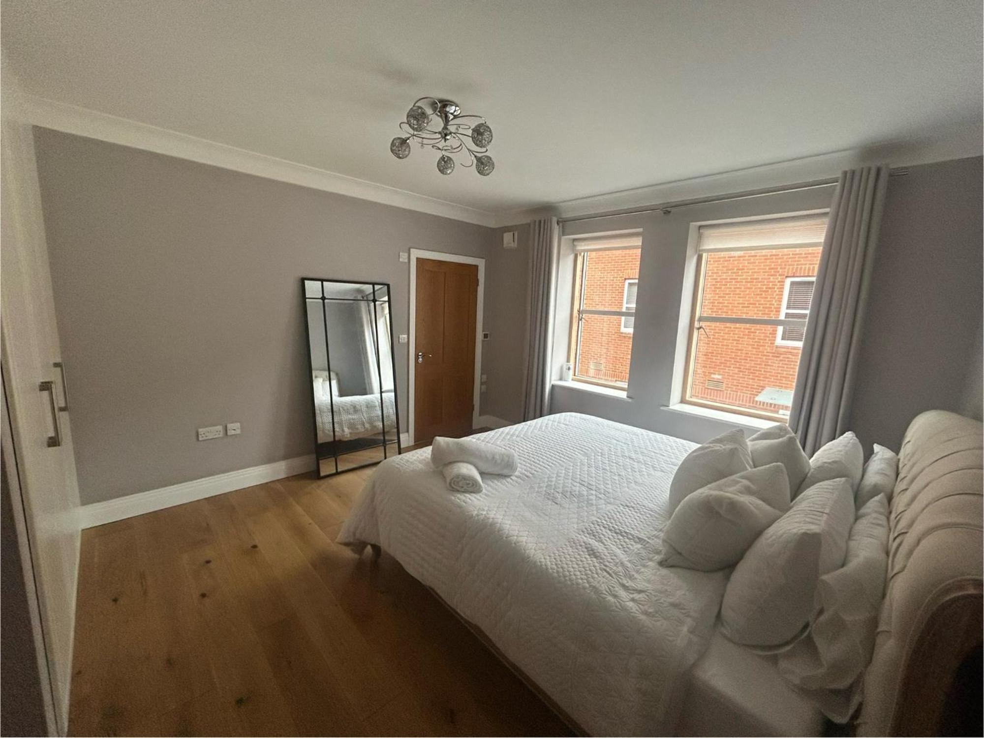 Homestay Royal Super King Ensuite - Free Parking