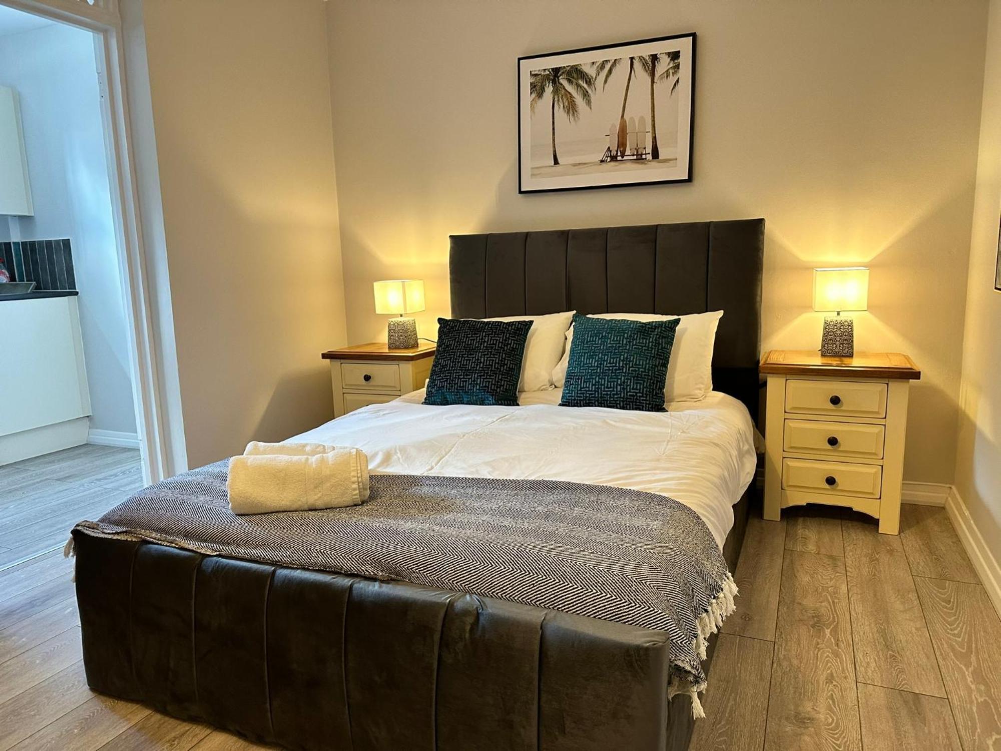 4&5 - Dedworth Road, Apartment Windsor