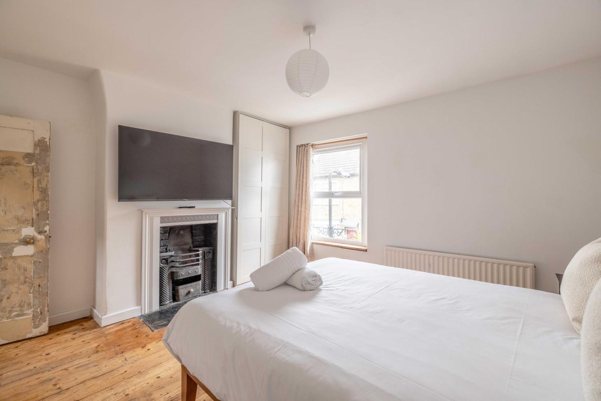 Cosy 2-bed Cottage, Close To And Legoland * Windsor