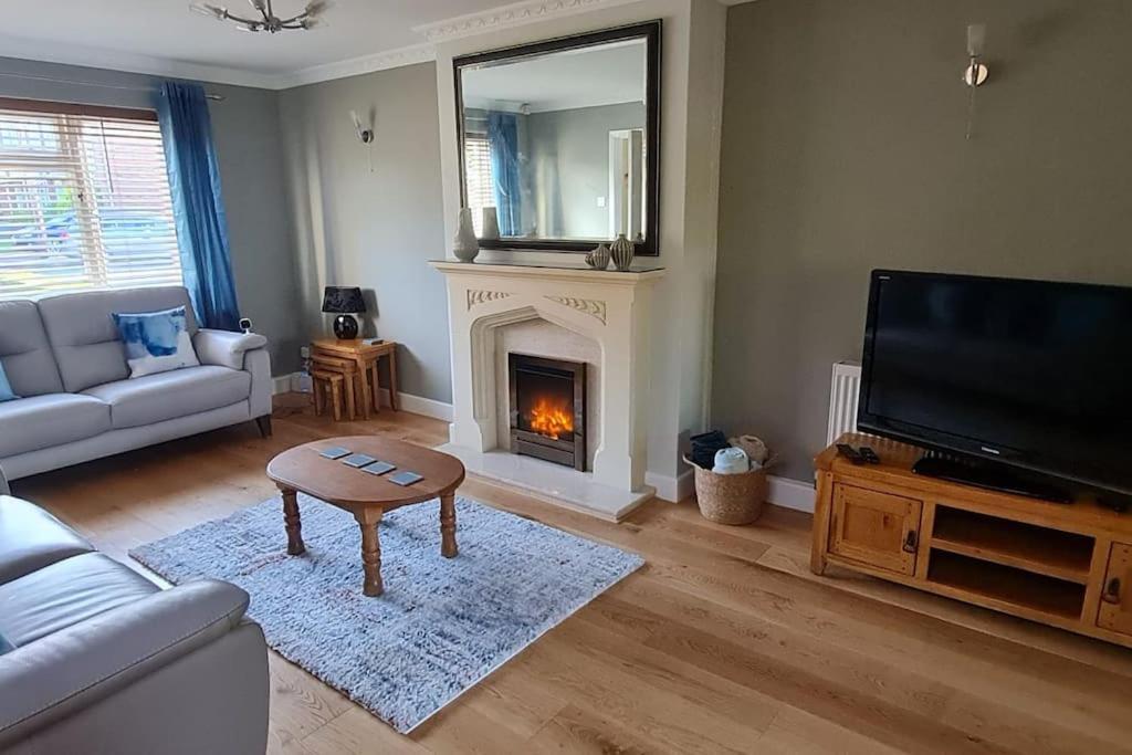 Near Legoland With Free Parking Holiday home Windsor