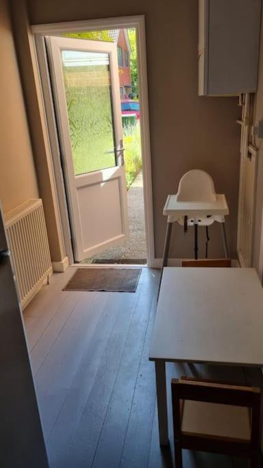 Holiday home Near Legoland With Free Parking Windsor