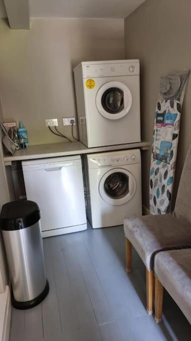 Near Legoland With Free Parking Holiday home *
