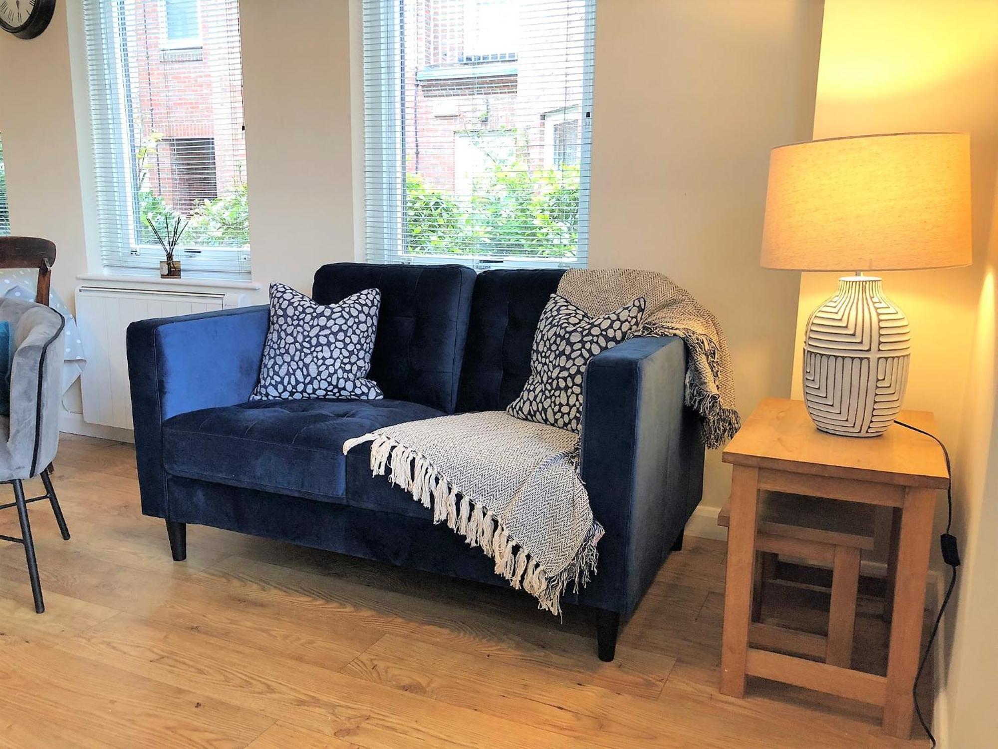 The Courtyard 2 Bedroom Apartments In Central Windsor With Parking Apartment