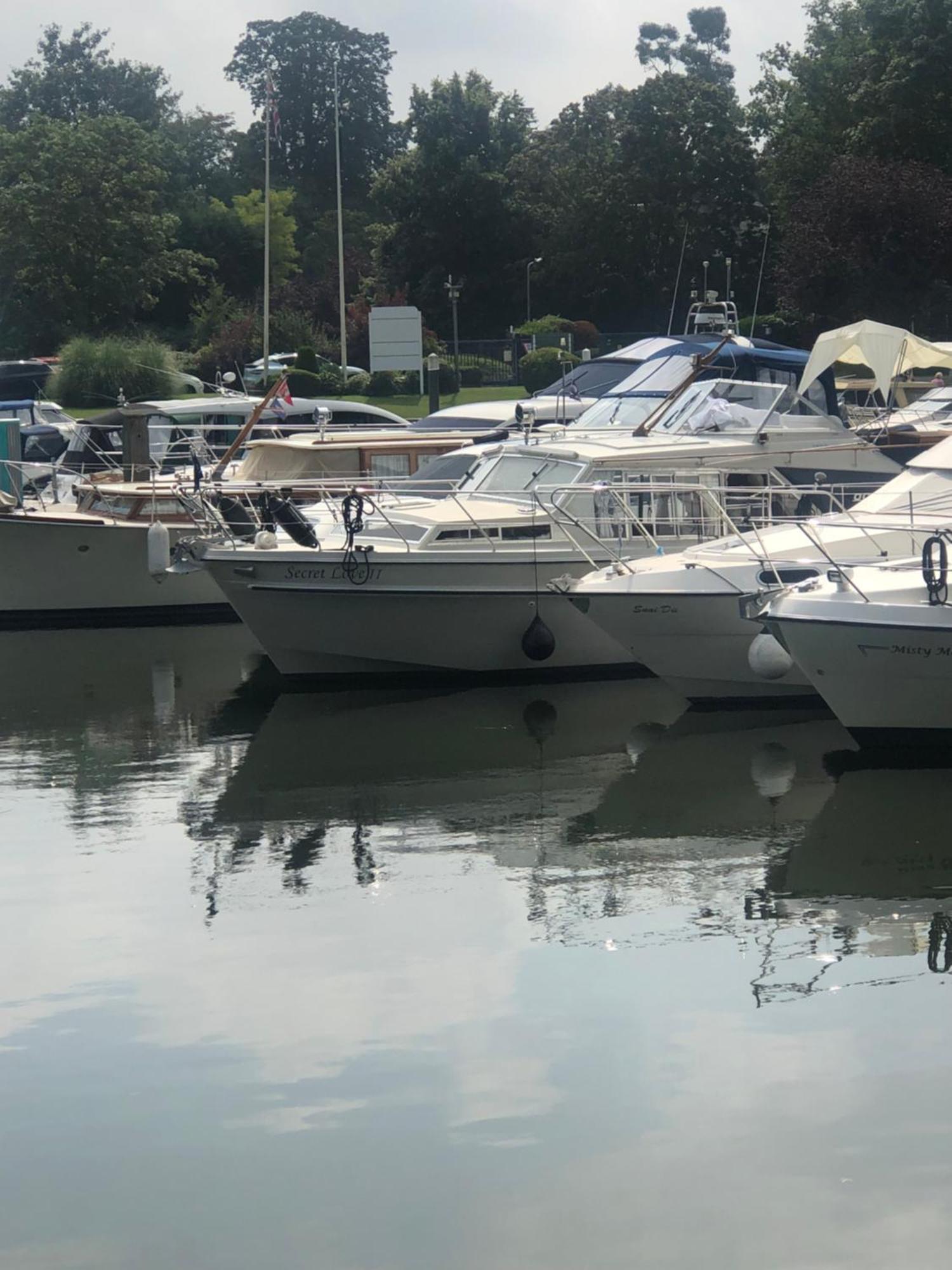 Botel Secret Love Ii