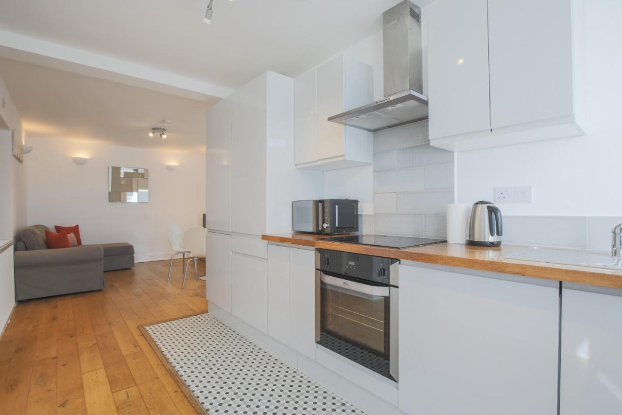 Entr - Modern In Apartamento