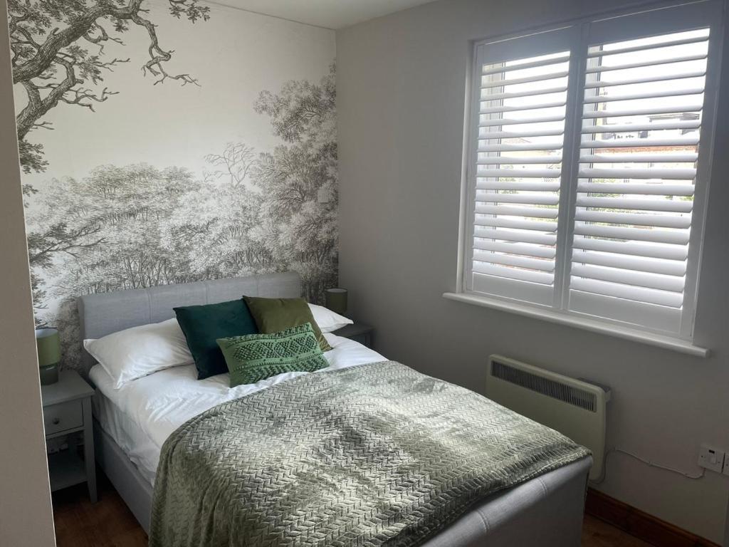 2 Bedroom House In - The Town Holiday home Windsor