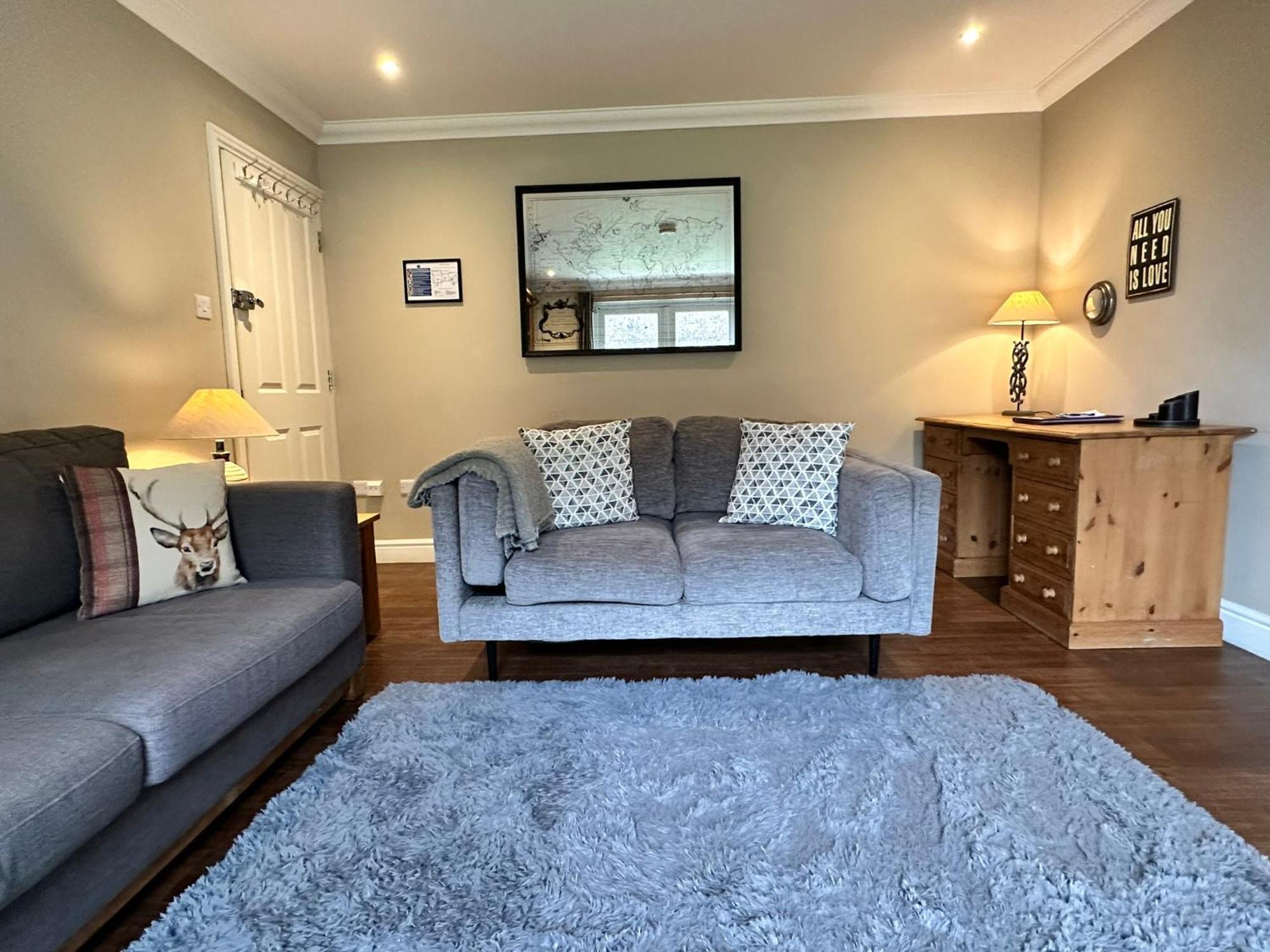 Apartment Lord Raglan House One Bedroom With Parking