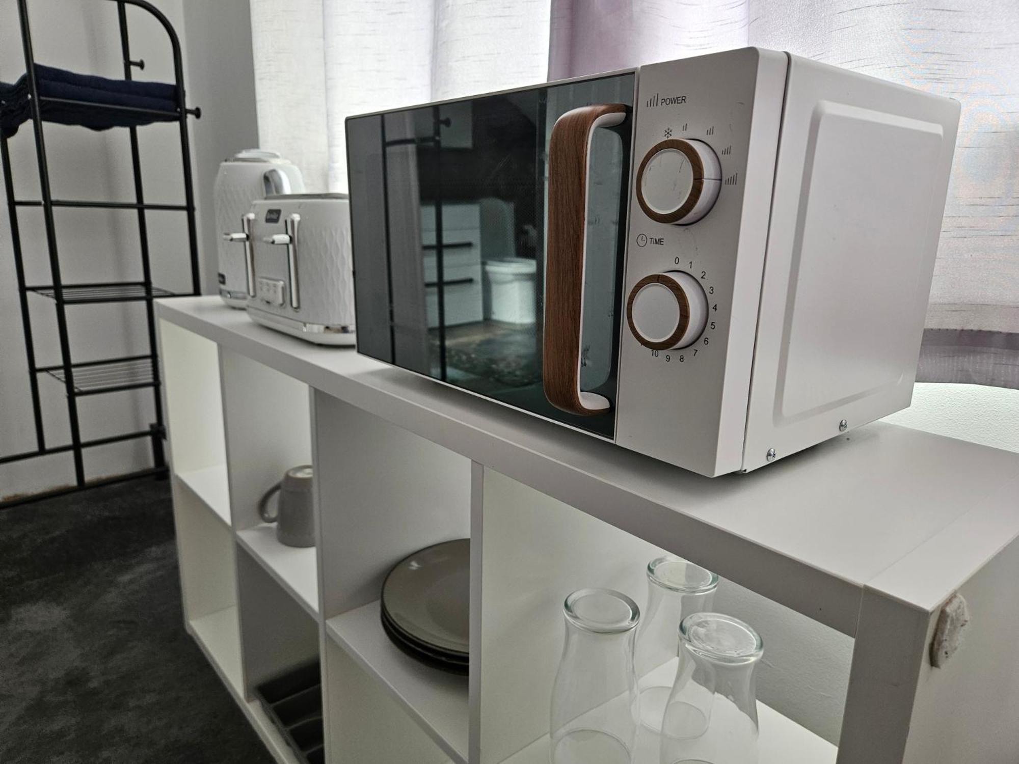 Apartment Self Contained Near Attractions! *