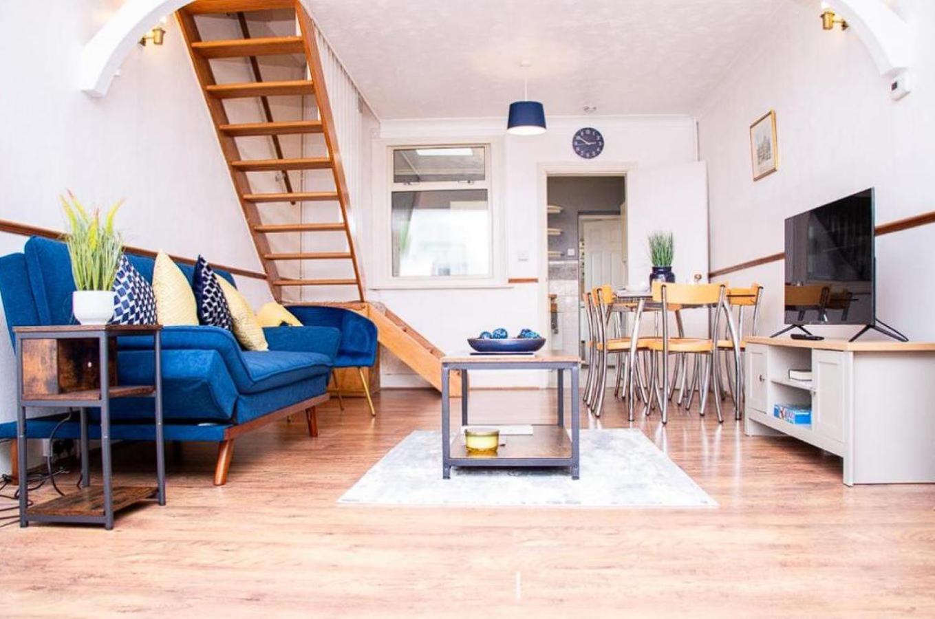 Heartwarming With Free Parking That Is Perfect For Relaxation Holiday home *