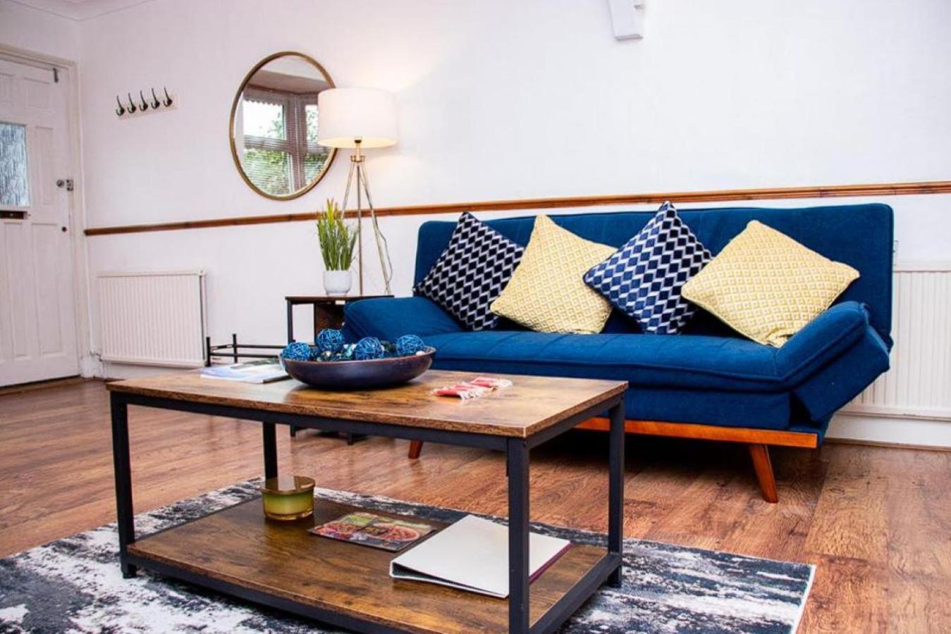 Heartwarming With Free Parking That Is Perfect For Relaxation Holiday home Windsor