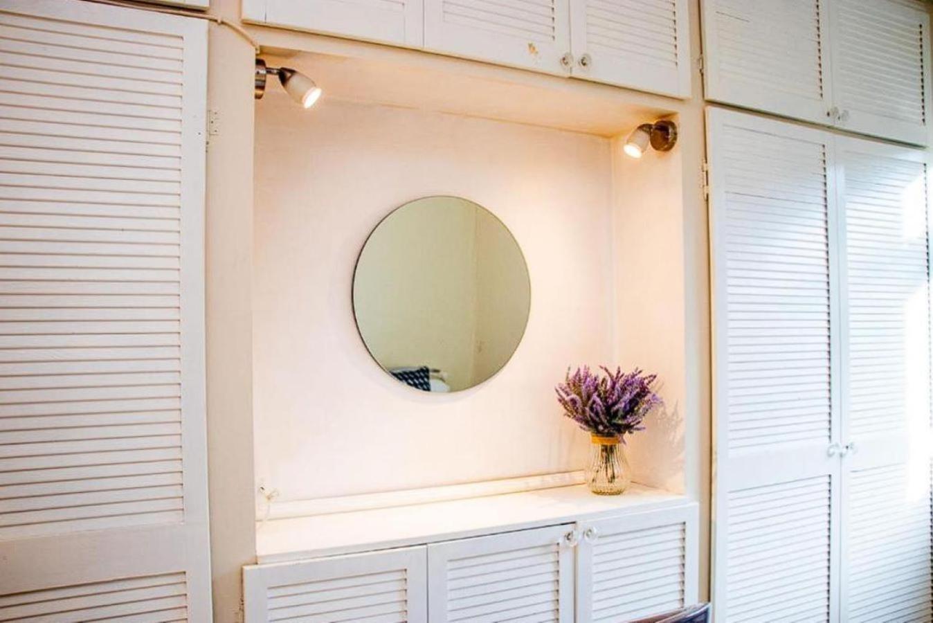 Holiday home Heartwarming With Free Parking That Is Perfect For Relaxation *
