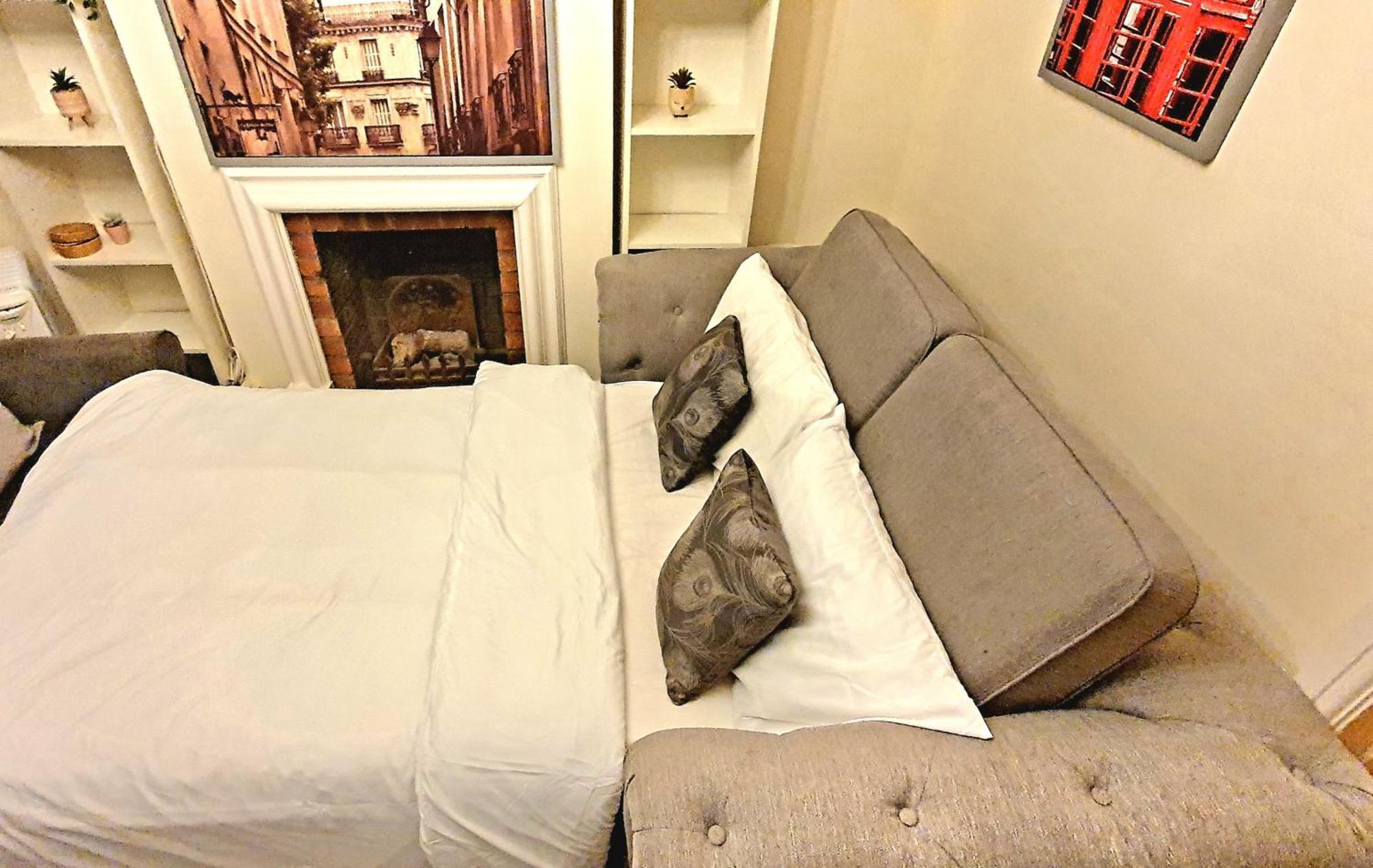 Holiday home Inviting 2-bed In