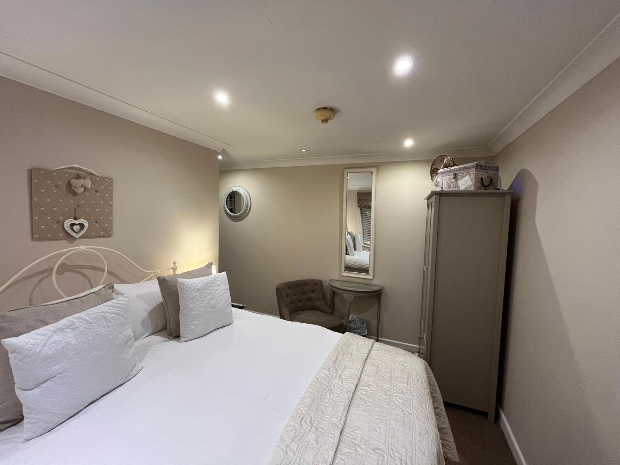 Bed & Breakfast Park Farm 4*