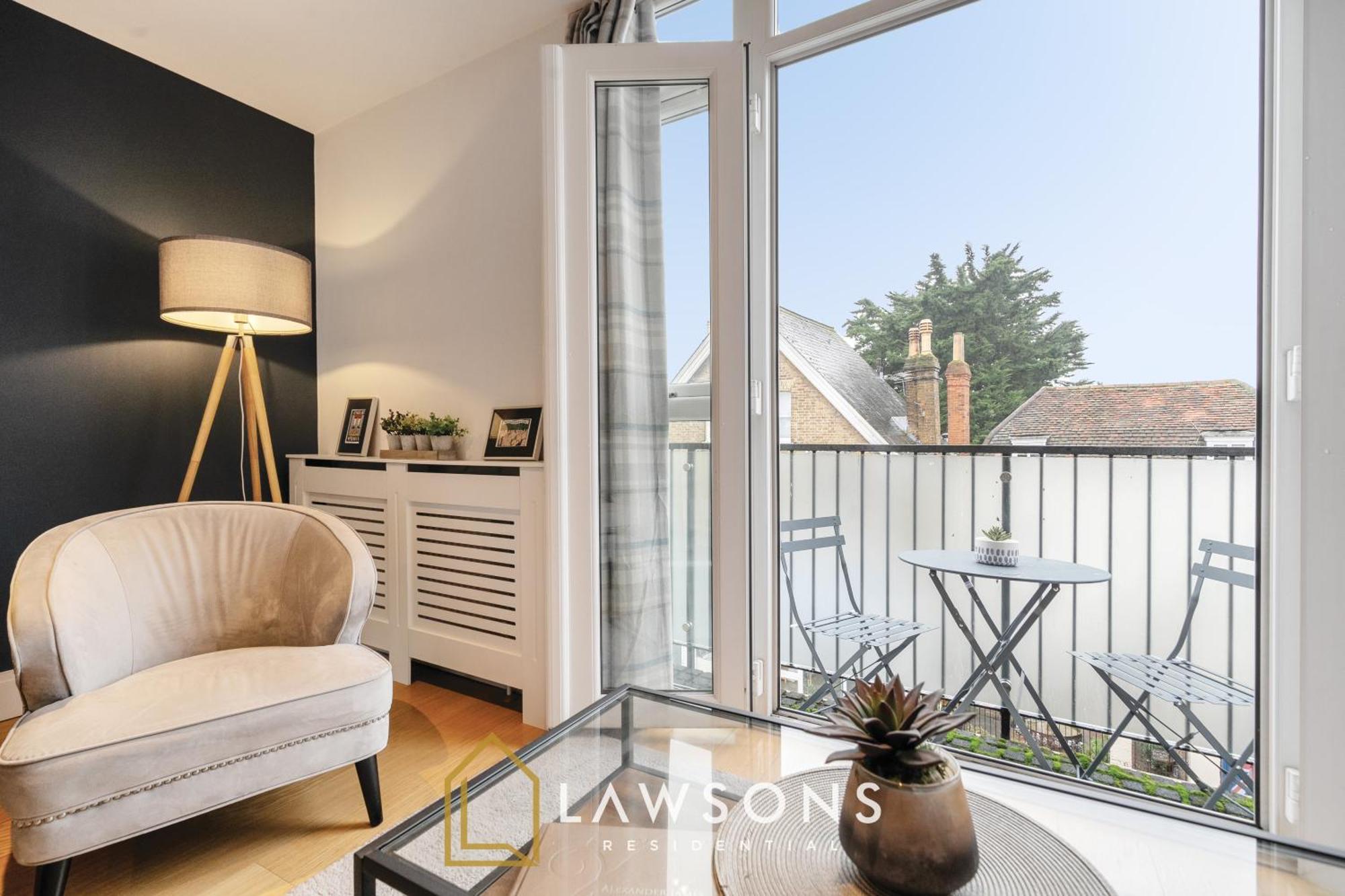 Apartment Urban Living By Lawsons