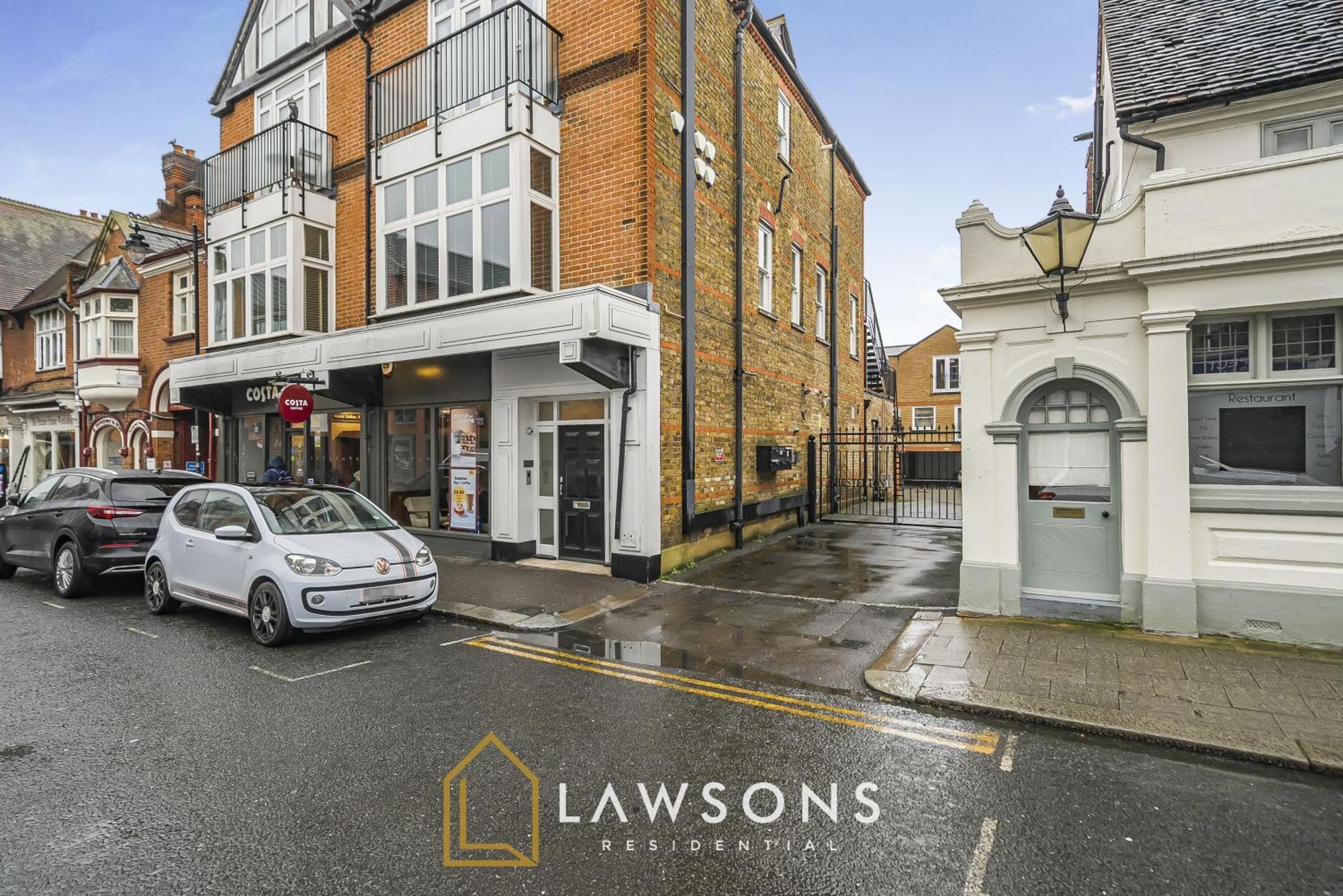 Downtown Living By Lawsons