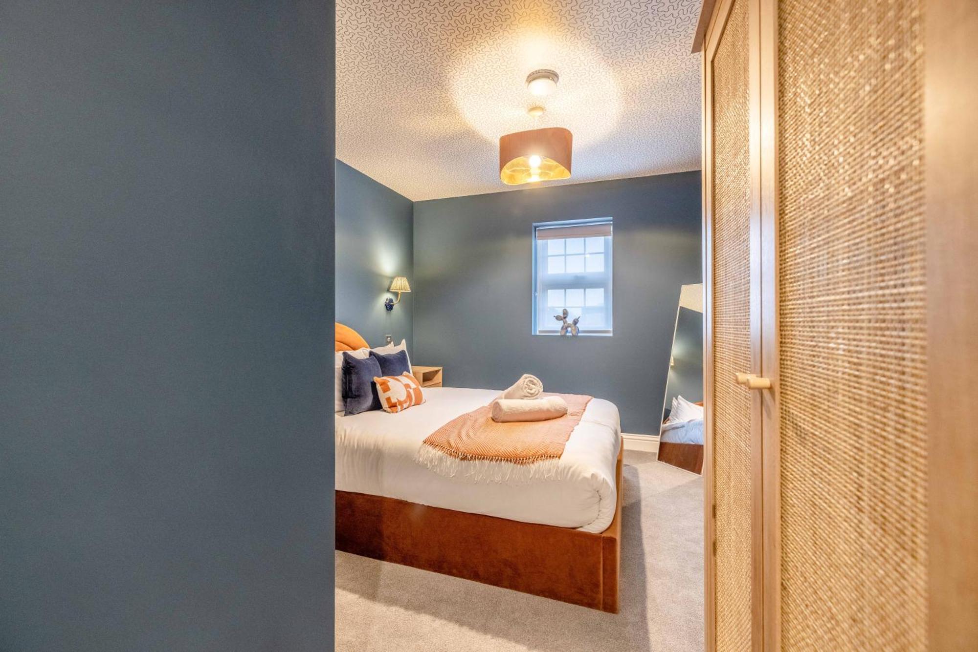 Escape In Style To With Free Parking Windsor