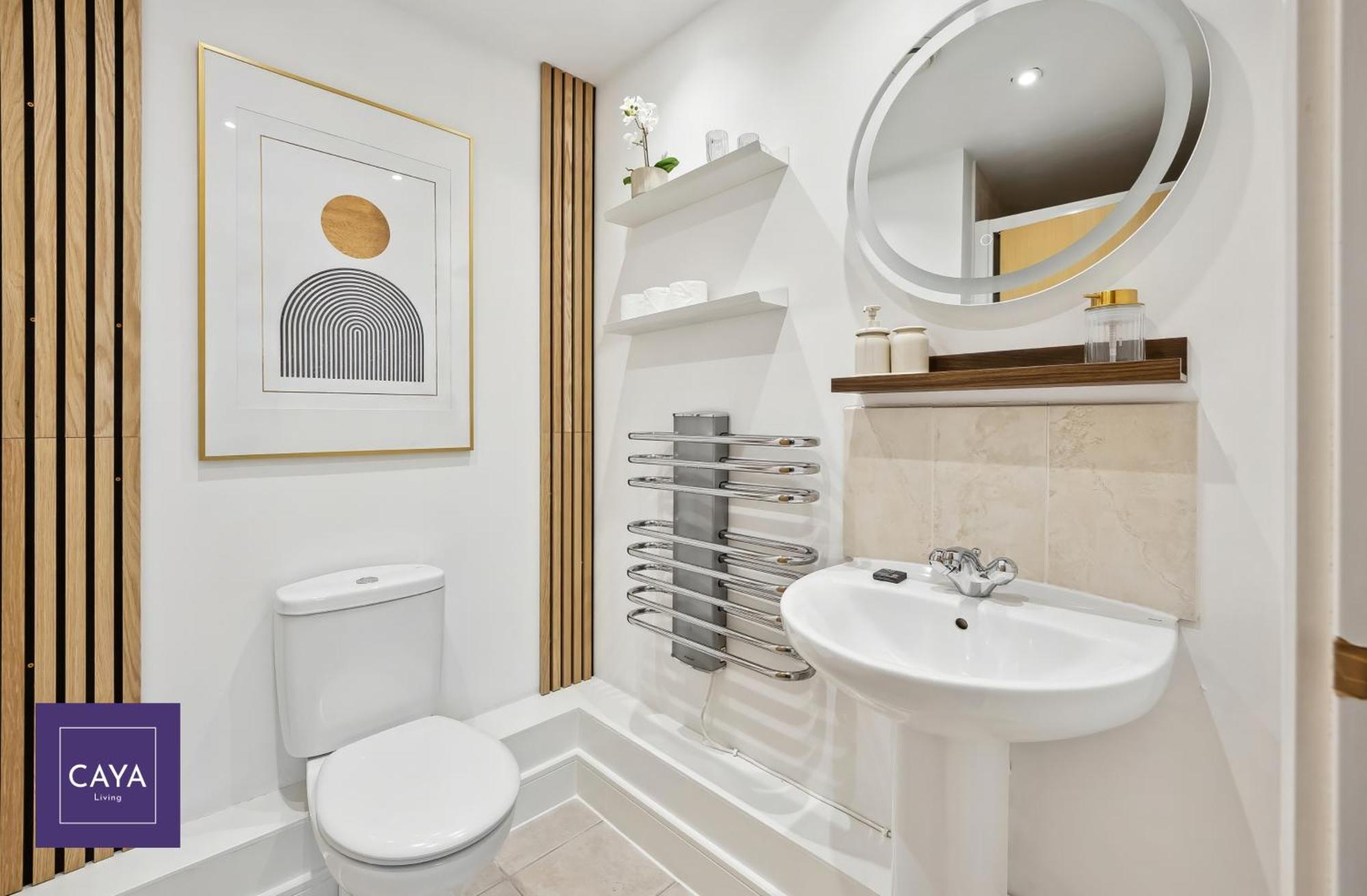 Apartamento Caya Living New Luxe 2br In Berkshire - Legoland - Castle - Heathrow Sleeps 6 - Private Gated Parking