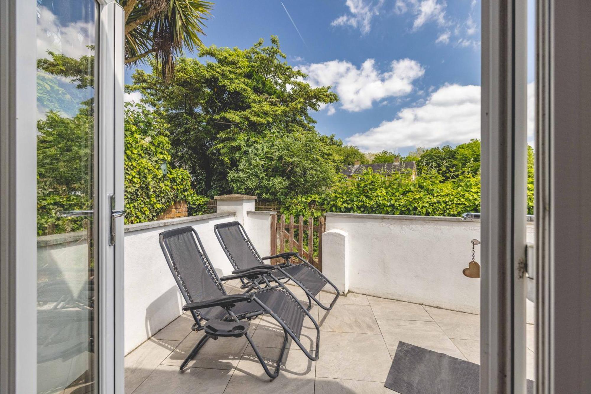 Apartment Charming 2 Bed,2 Bath Flat By The Long Walk Windsor