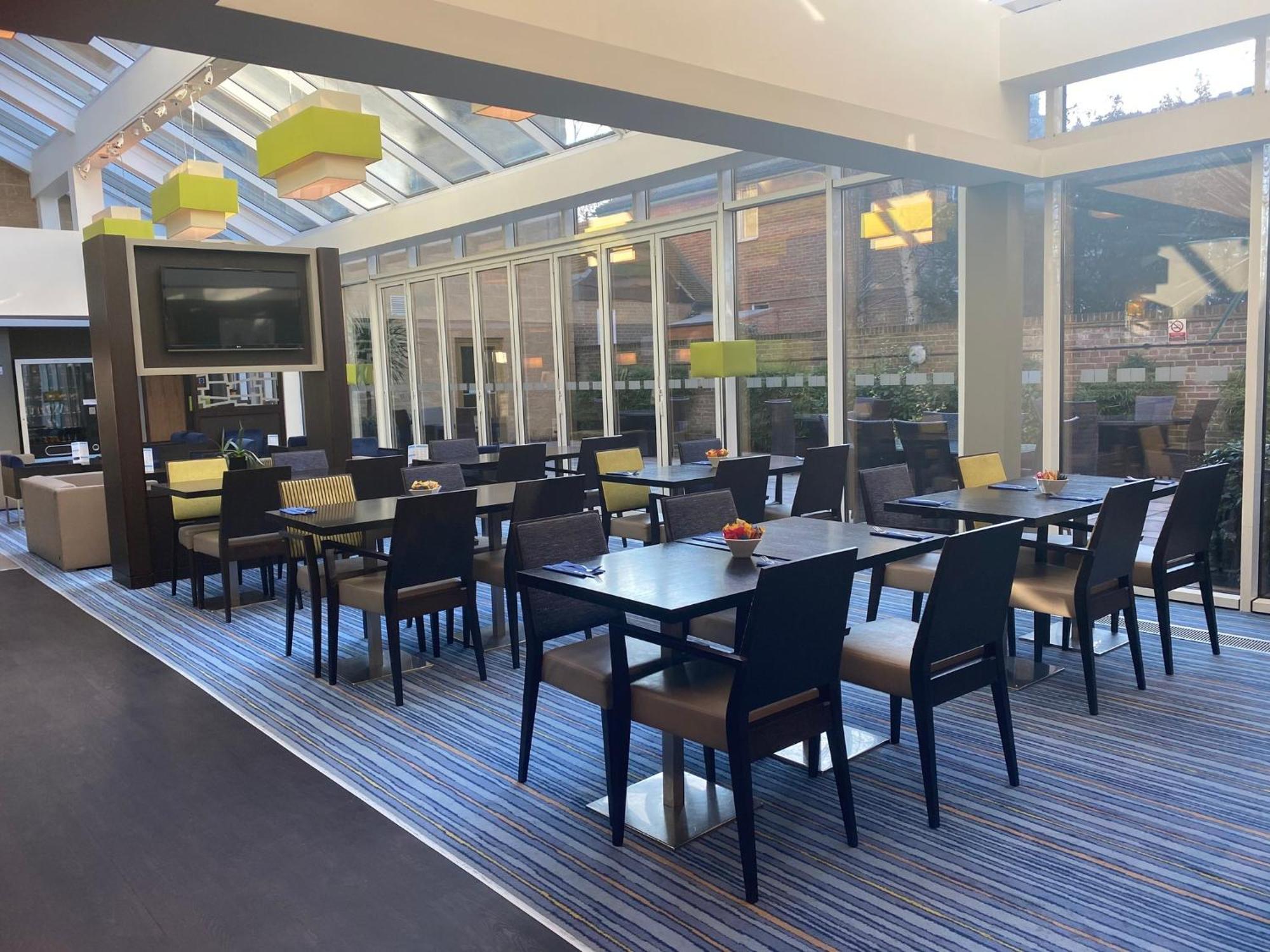 Express By Ihg 3* Windsor
