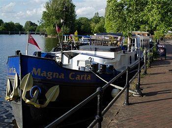 Magna Carta Hotel