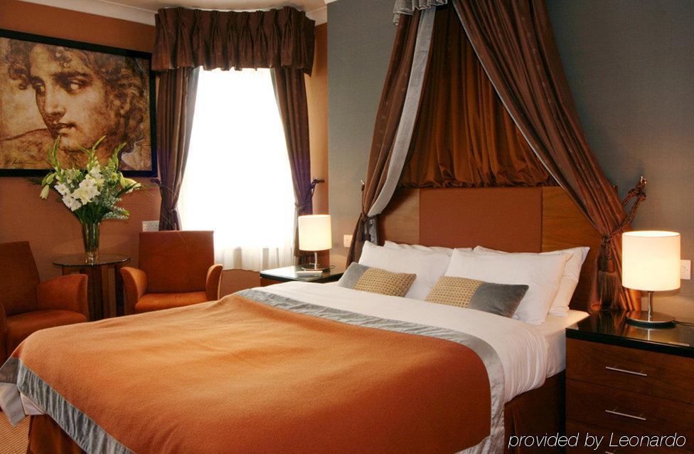 Hotel The Royal Adelaide 4*