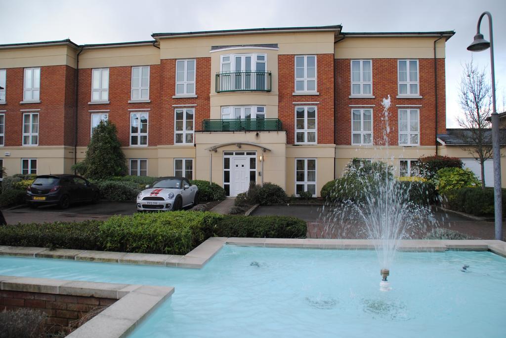 Trevelyan Court