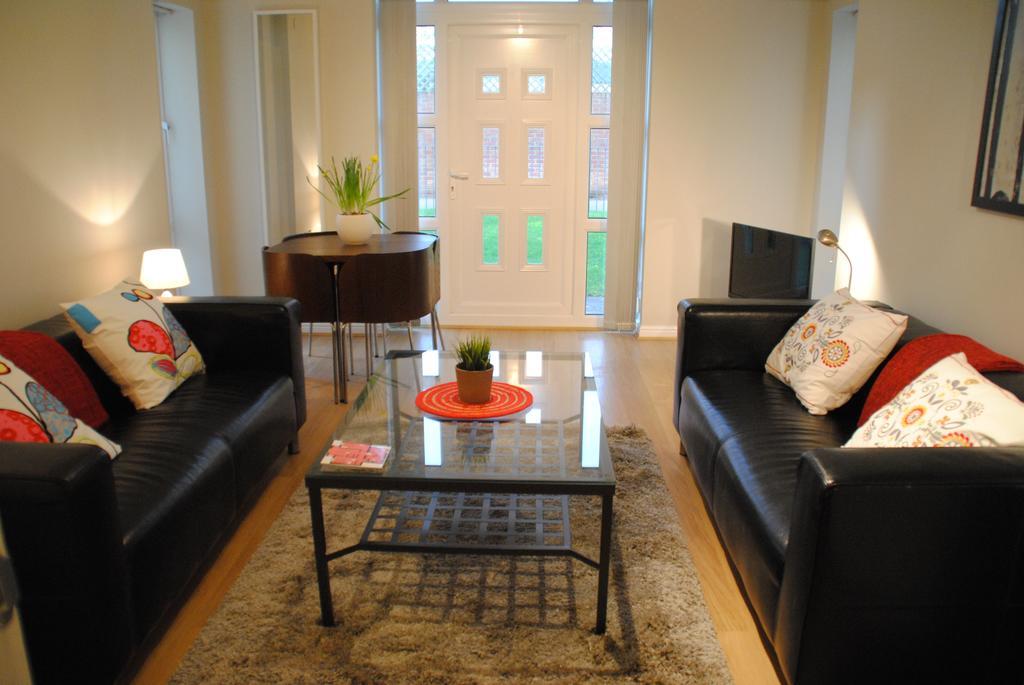 Trevelyan Court Apartment