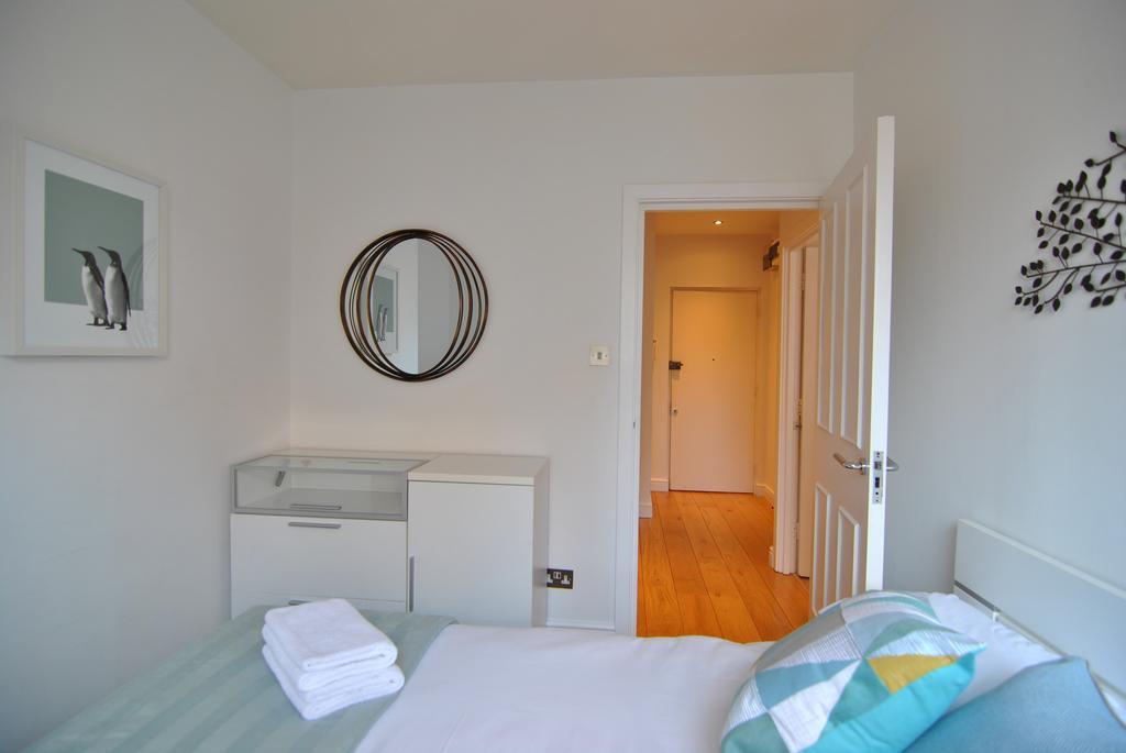 The Courtyard 2 Bedroom Apartments In Central Windsor With Parking Windsor