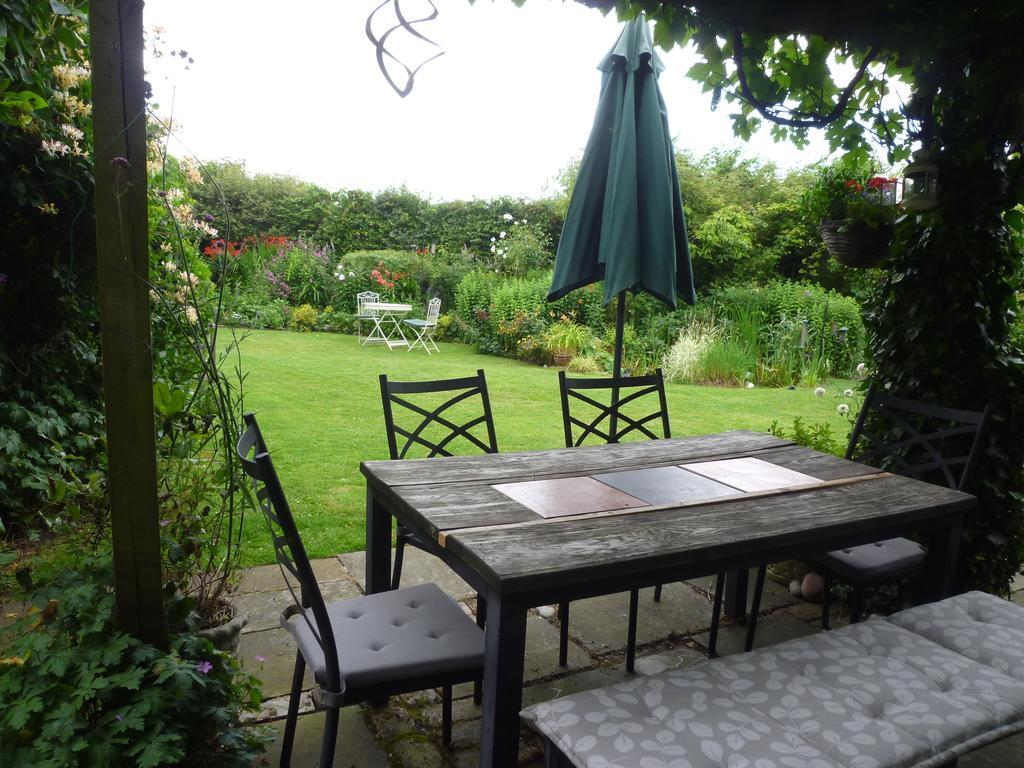 Manor Cottage Bed And Breakfast * Windsor