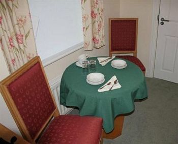 Charles House - Castle Guest house 4*