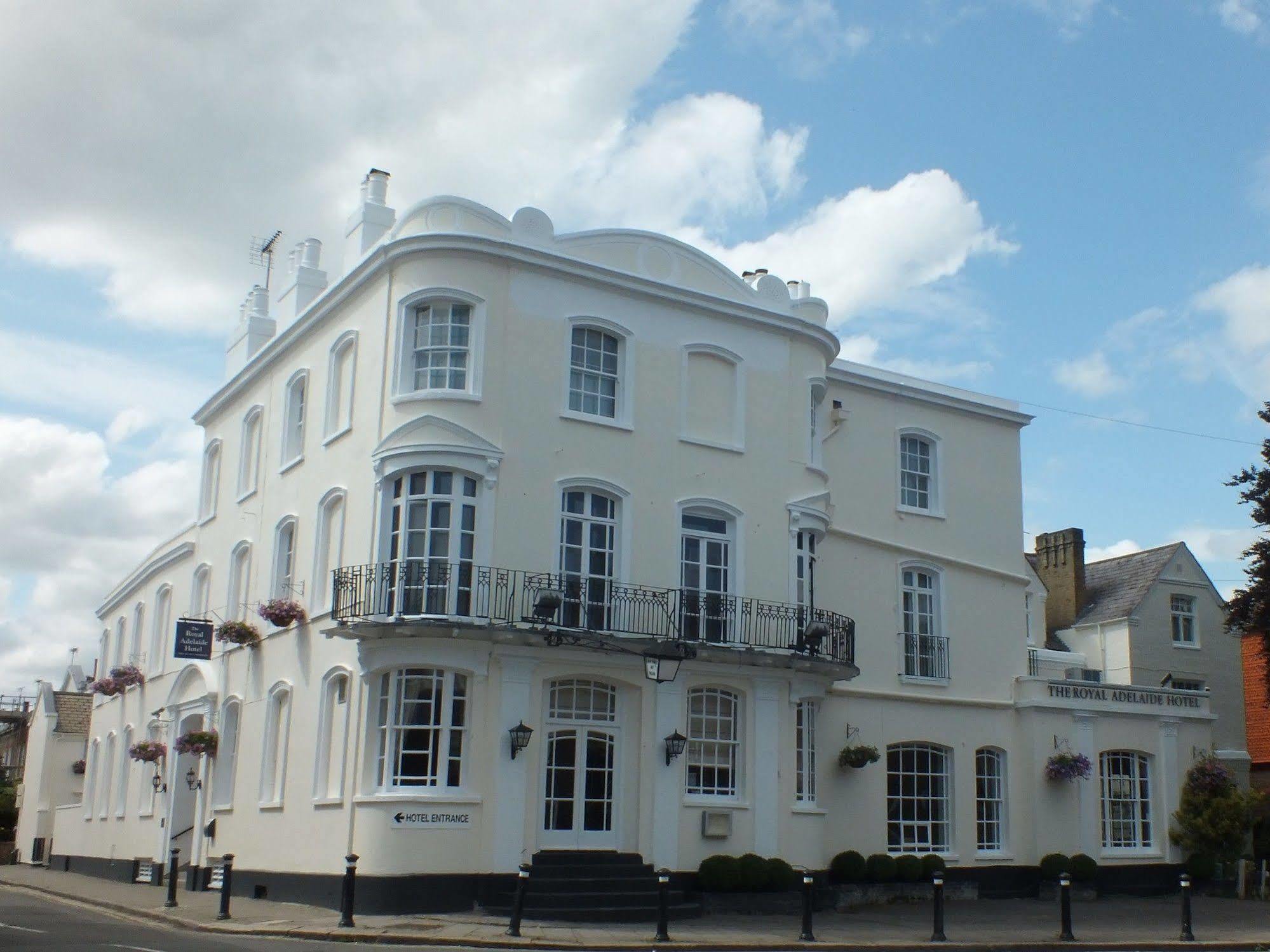 The Royal Adelaide 4* Windsor