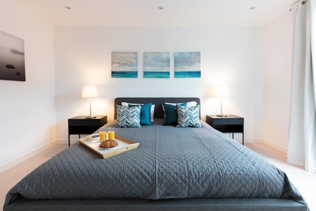 Hampden - The Charles Apartment