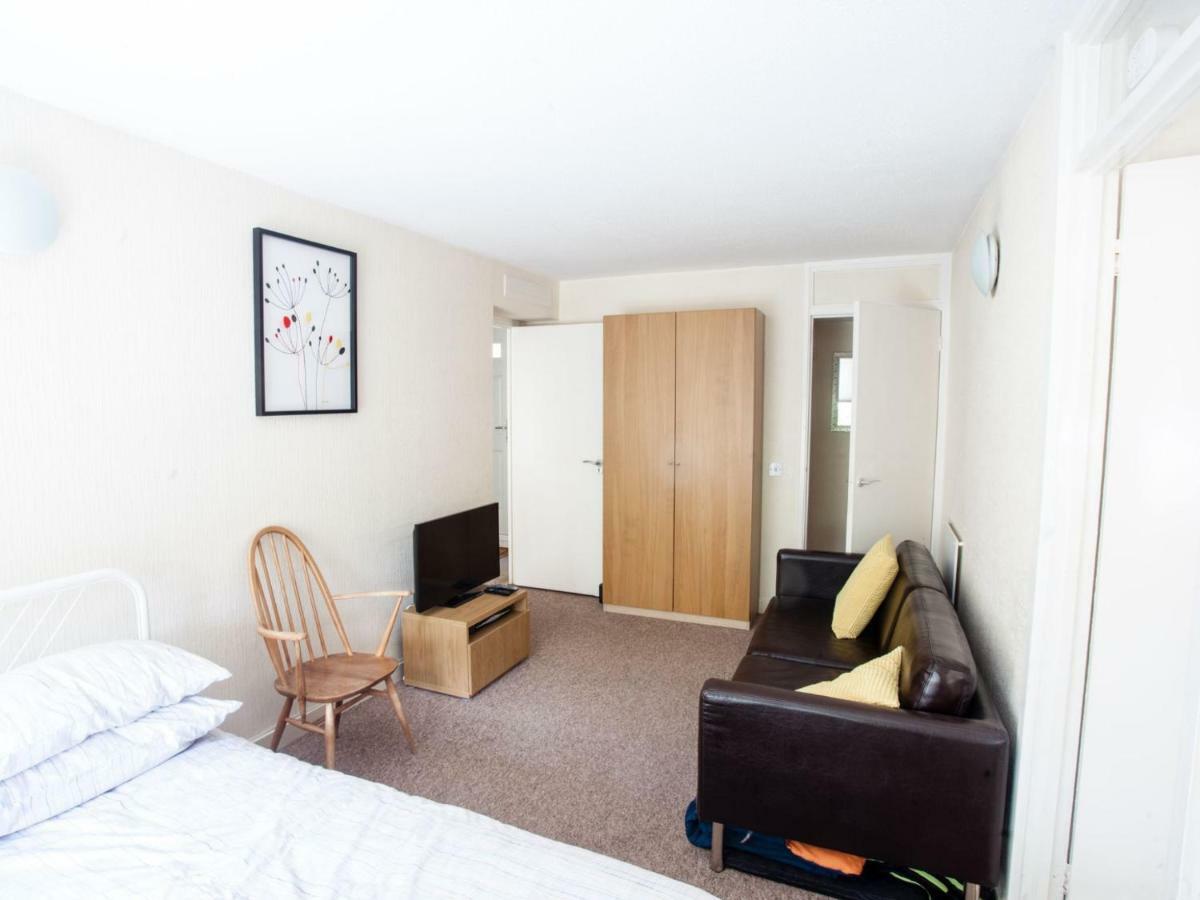 Apartment Convenient 4 Sleeper Apt Very Parking Windsor