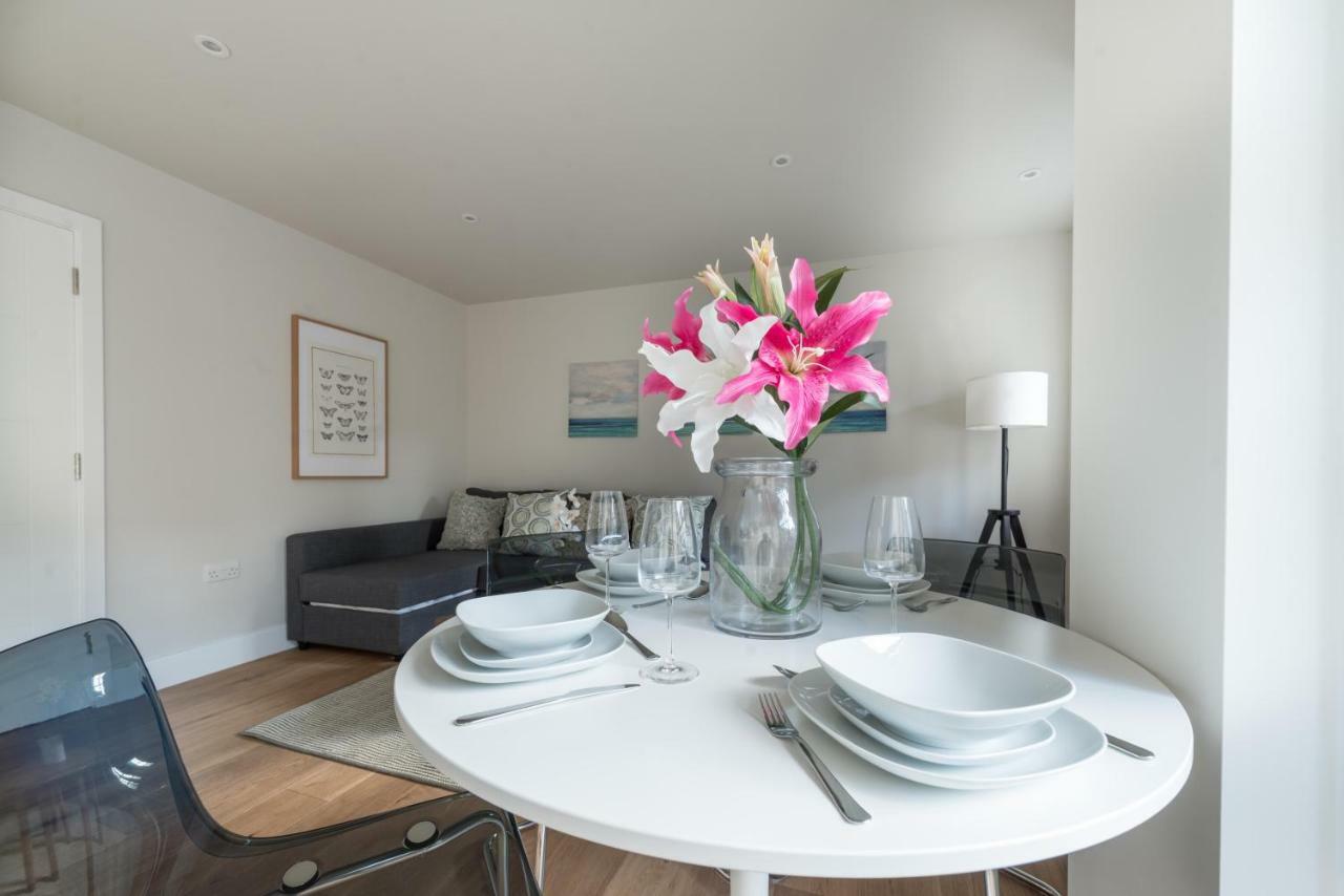 Hampden - The Diana Apartment Windsor