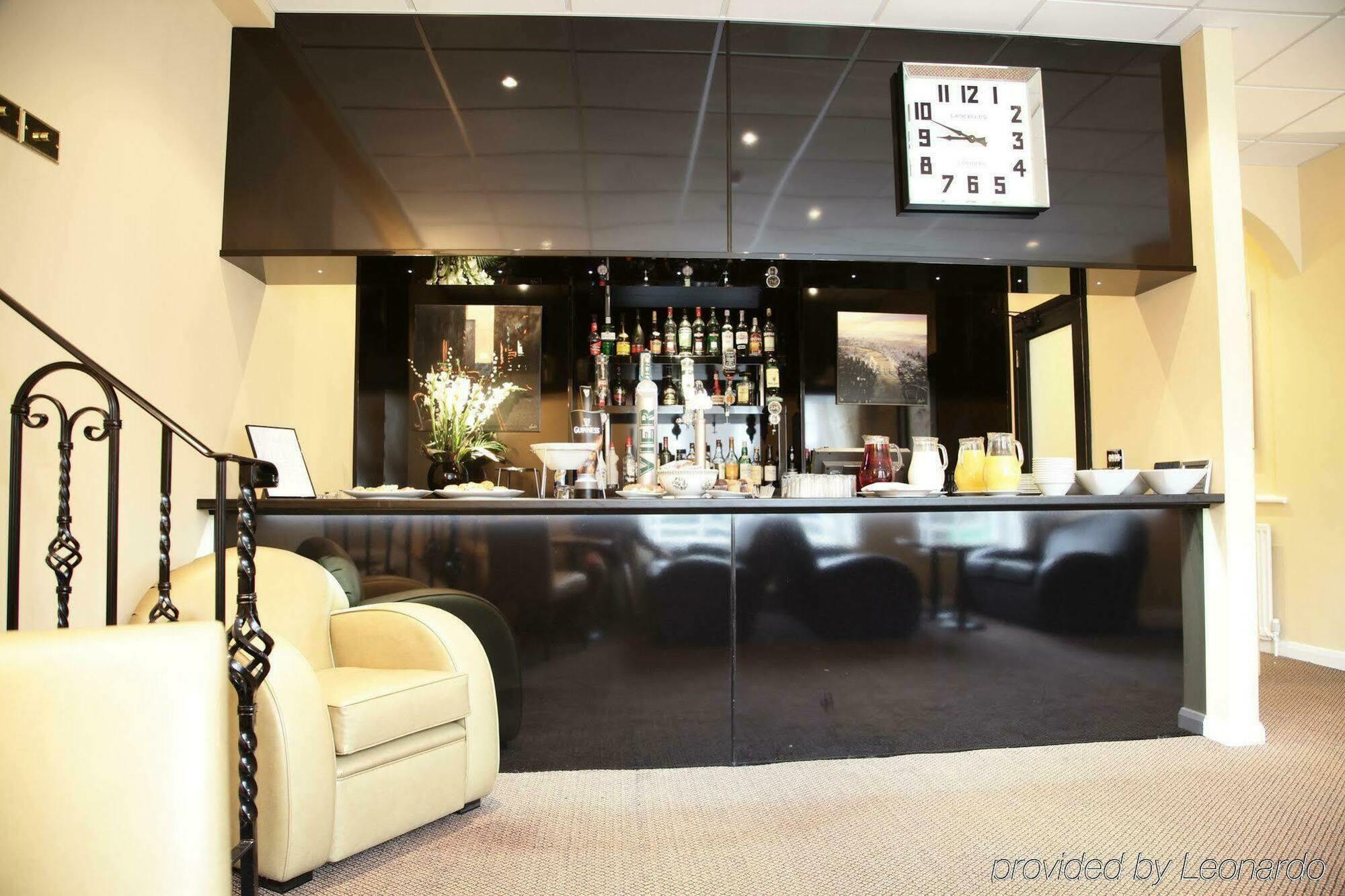 Hotel The Royal Adelaide 4*