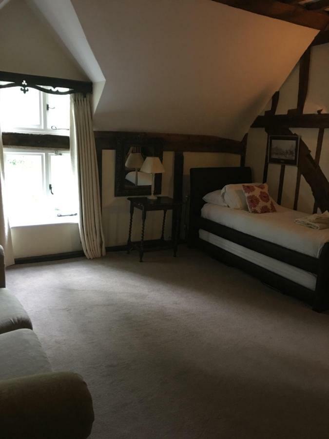 Bed & Breakfast The Old *