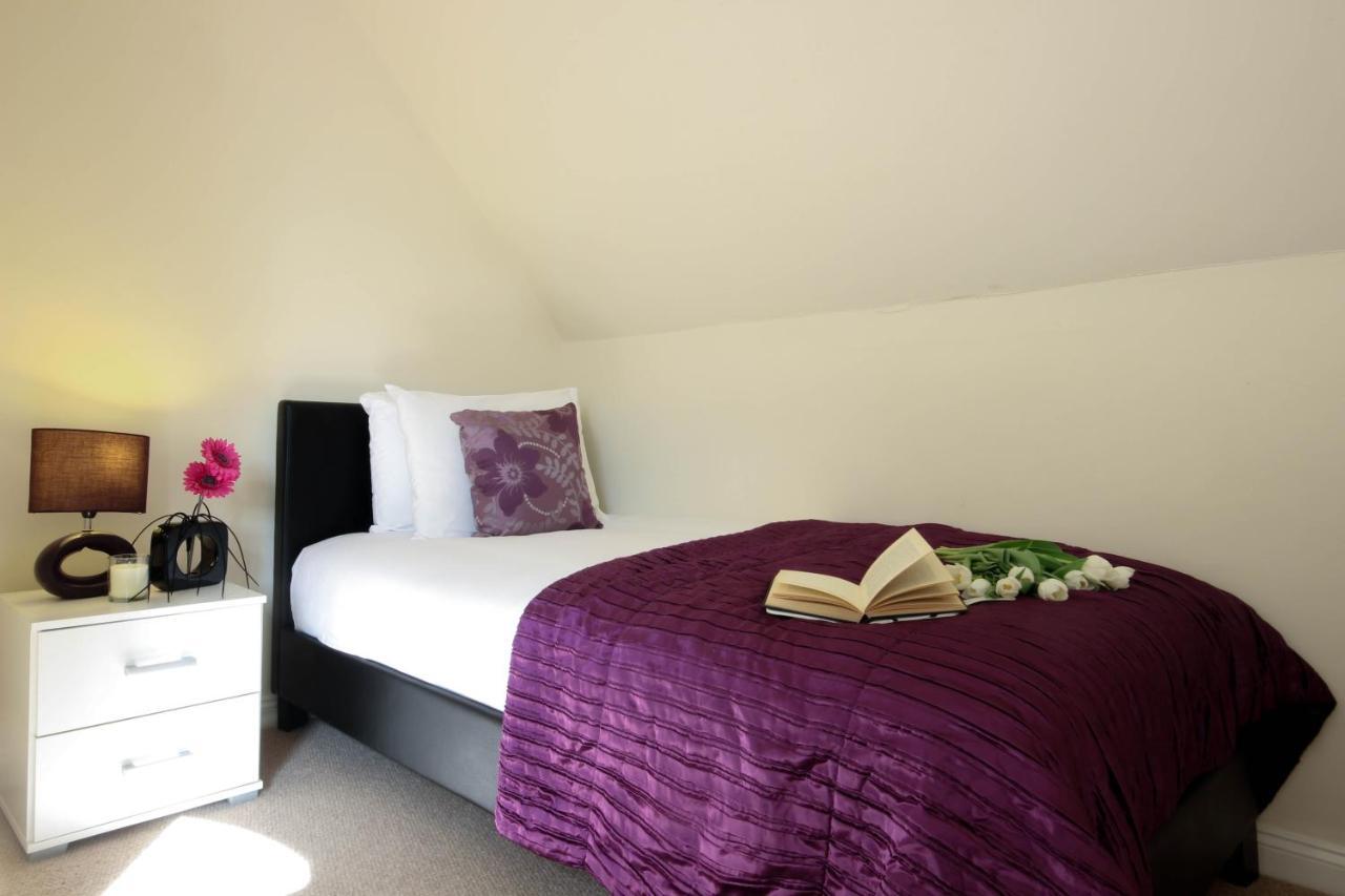 Alexandra Court Apartment