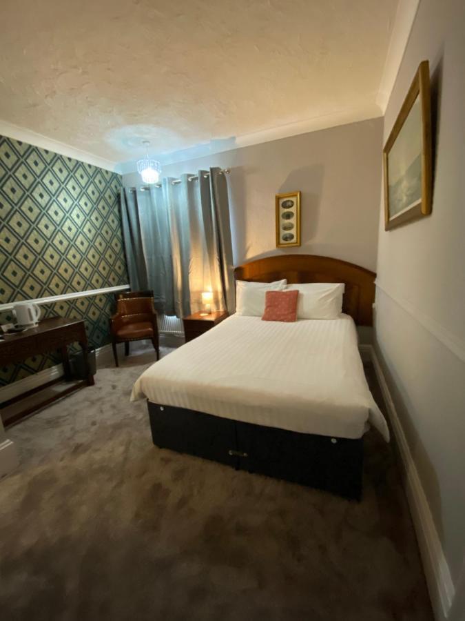 Cedar Tree Guest house Windsor