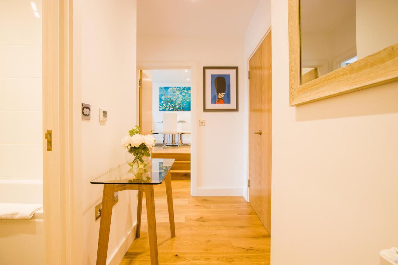 Urban Living's ~ King Edward Luxury In The Heart Of Apartment