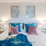 Windsor Flat 2 Bed By Sentinel Living With Free Wifi And Parking
