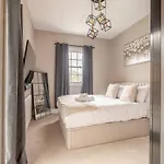 Your Perfect 1-Bed Escape In Windsor