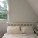 Central Windsor Apartments