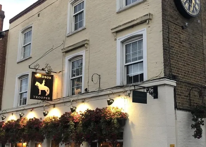 The Windsor Trooper Pub & Inn