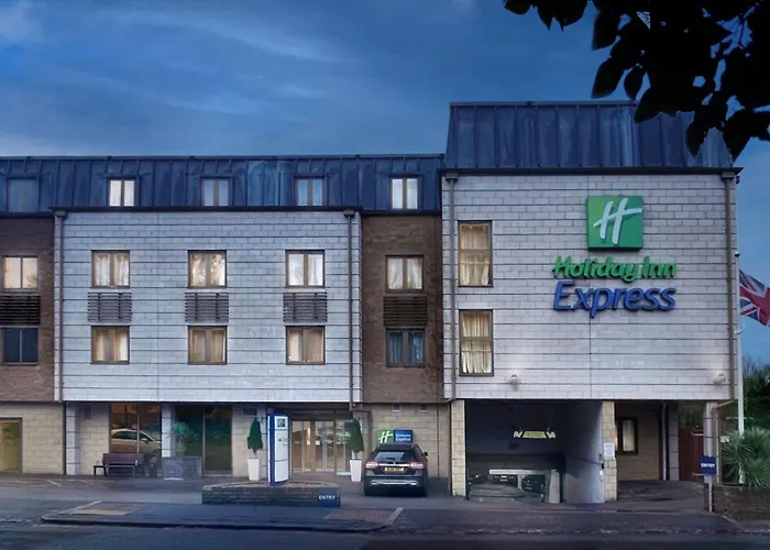 Holiday Inn Express Windsor By Ihg