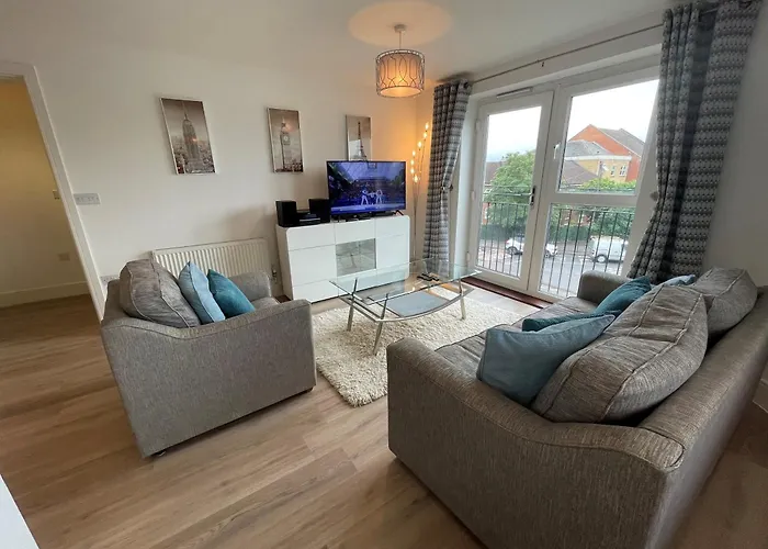 Two Bed Two Bath Apartments At Pavilions By Accommodation Windsor Ltd