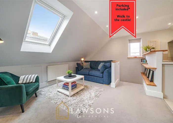 Loft Living By Lawsons With Parking